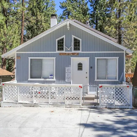Bear Mountain Retreat - Walk To The Zoo Or Catch The Shuttle To The Slopes! Darts & Arcade Machine! Villa